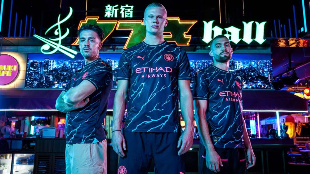Best Kits in the 2023-2024 Season Manchester City Third Kit