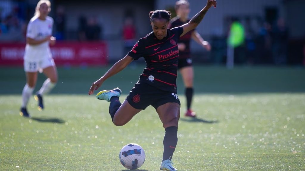 Crystal Dunn - Wikipedia