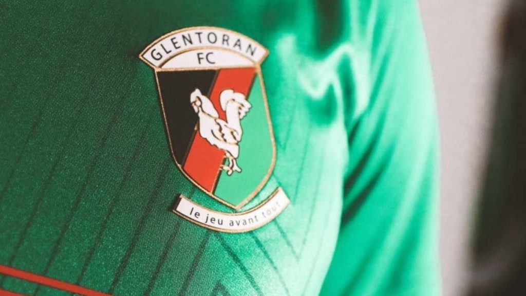 Glentoran F.C. Badge History