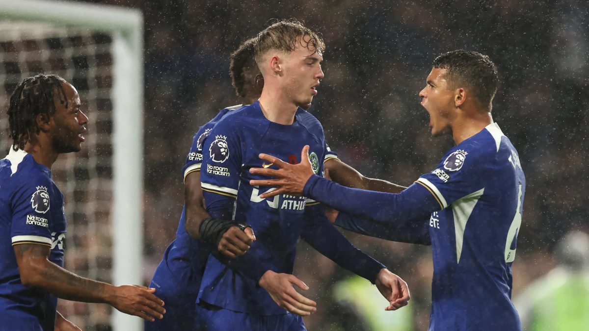 Chelsea-Manchester City, 4-4: Chuva de golos histórica - Inglaterra -  Jornal Record