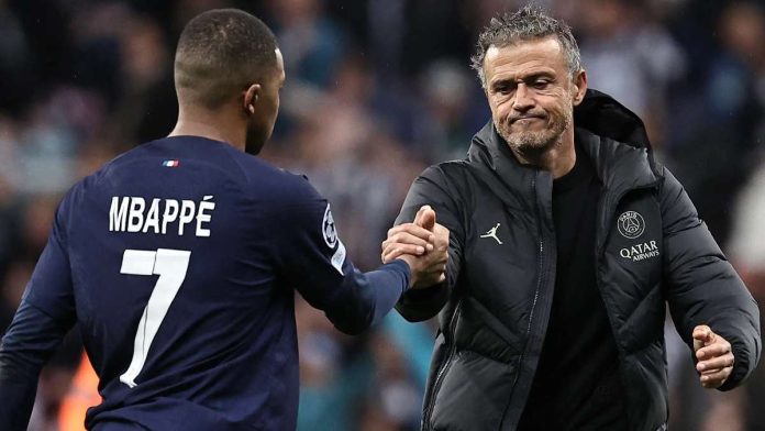 Mbappe holds clear-the-air talks with PSG boss Enrique following half ...